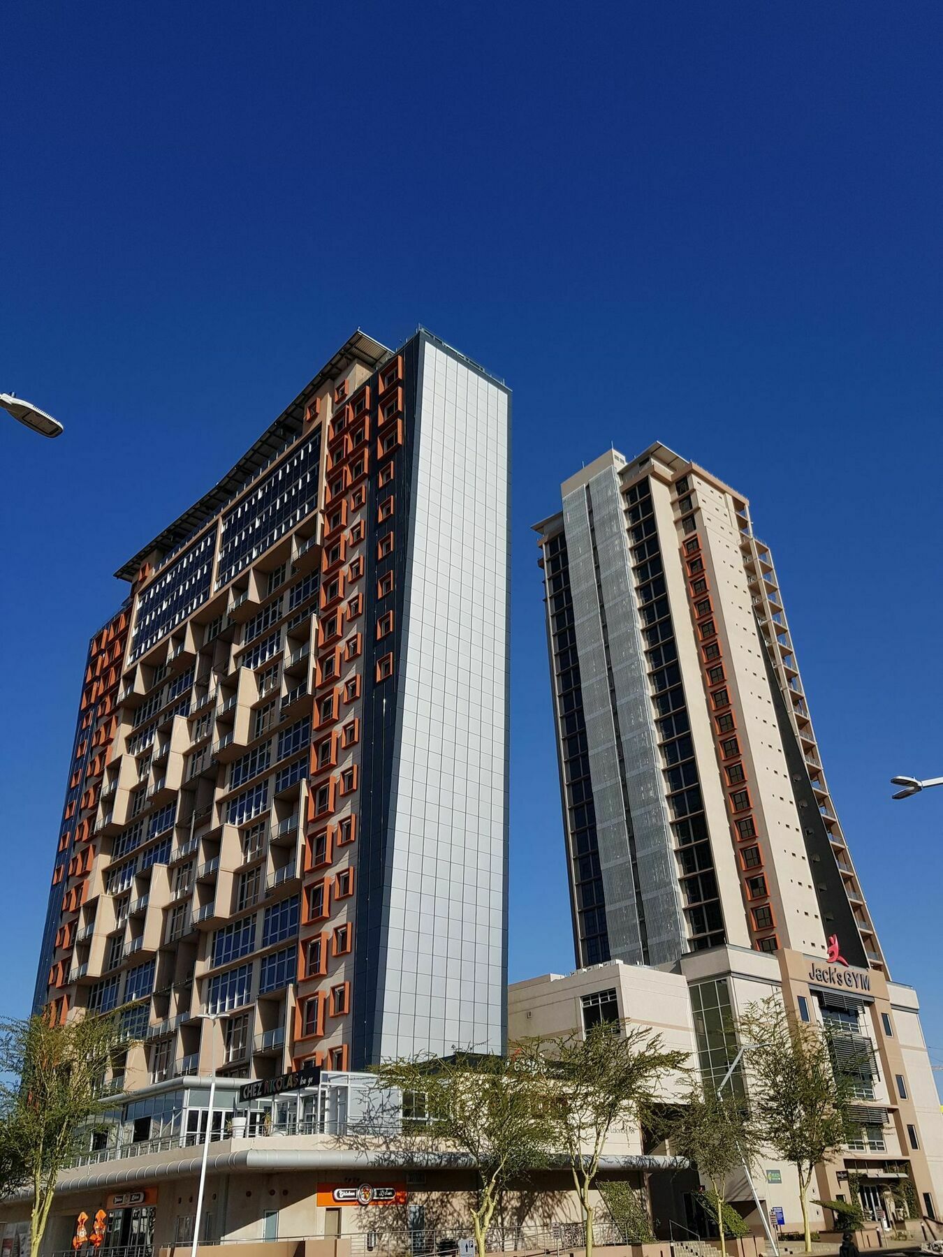 Apartments At Itowers, Cbd, Габороне Екстериор снимка